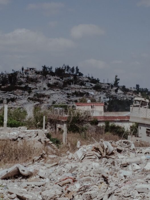 التطهير العرقي في جنوب لبنان والدمار الذي طال القرى الحدودية